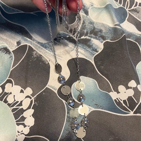 NWT paparazzi purple and silver circle necklace and matching dangle earrings - Picture 4 of 4